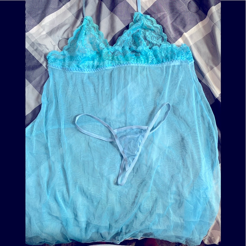 Baby blue Négligée